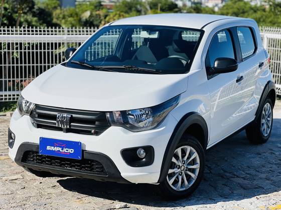 FIAT MOBI 1.0 EVO FLEX LIKE. MANUAL FIAT MOBI 1.0 EVO FLEX LIKE. MANUAL